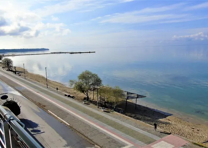 Perea Sea View 公寓 *